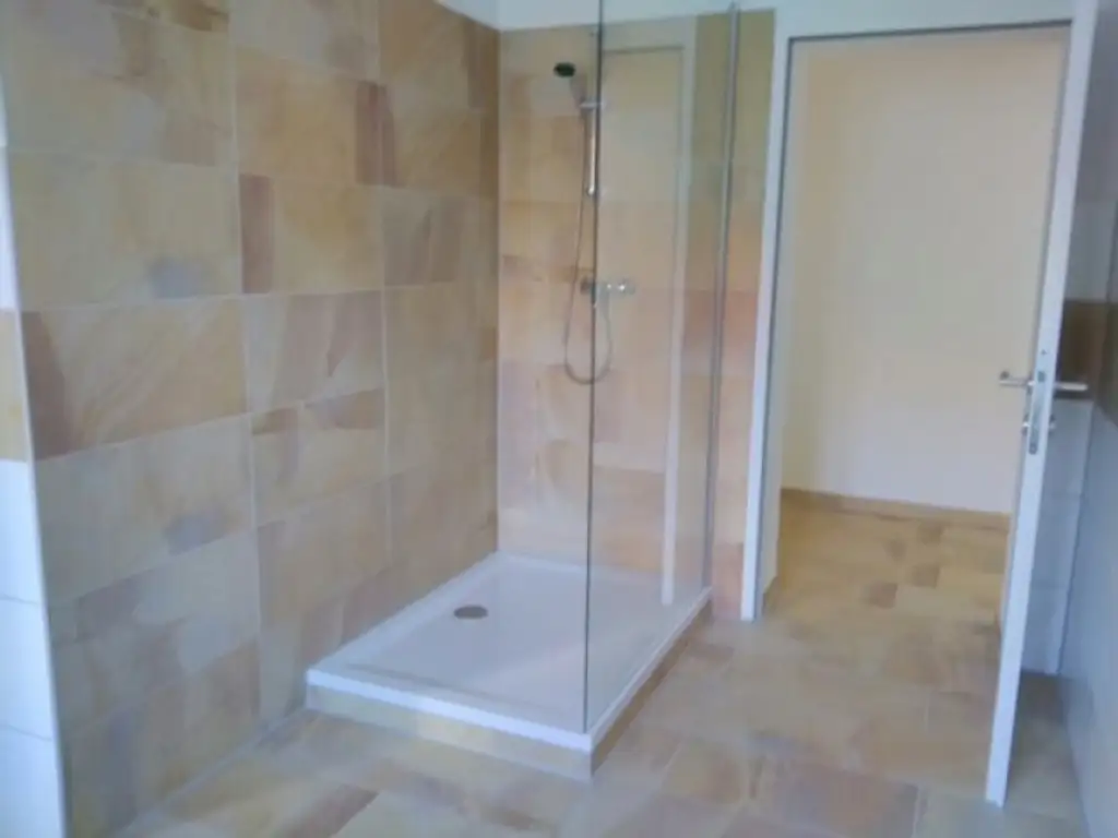 Gut aufgeteilte 3-Zimmer-Wohnung mit großzügigem Balkon – Ideal für Familien!