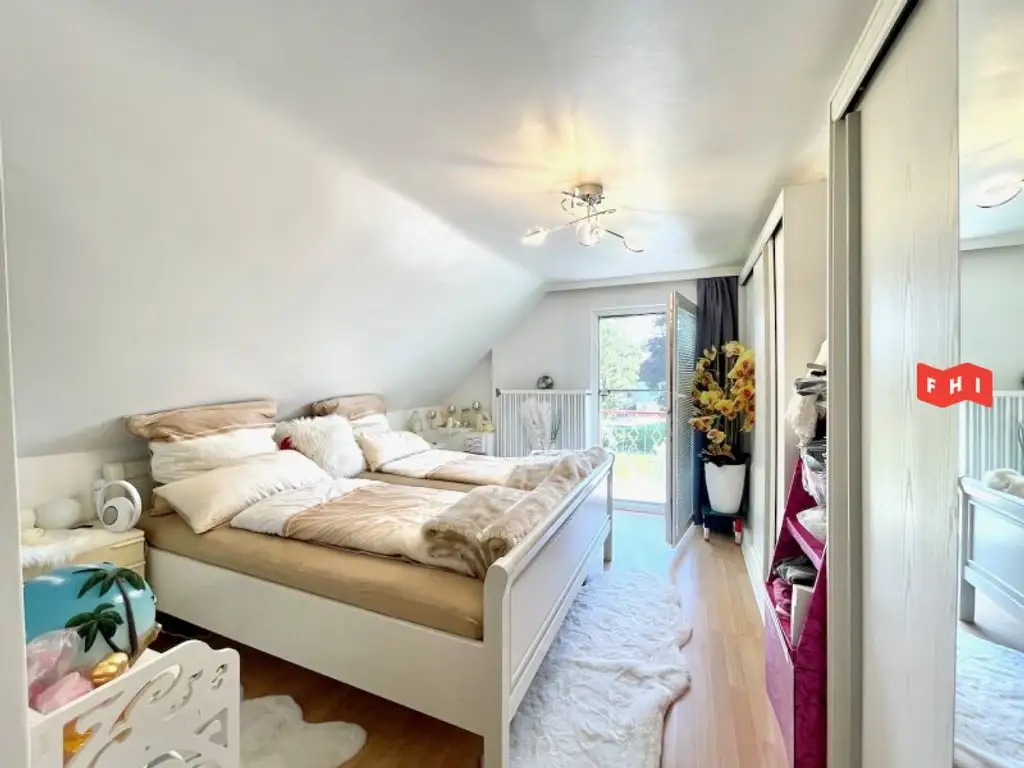 Erweiterbares 4 Zimmer Einfamilienhaus mit Garage, Pool & Gartenhaus