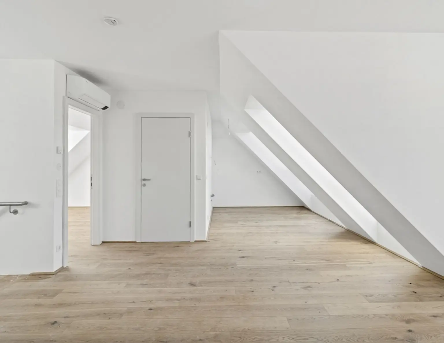 ++ NEU ++ DG-MAISONETTE mit WEITBLICK - im PROJEKT KARL74