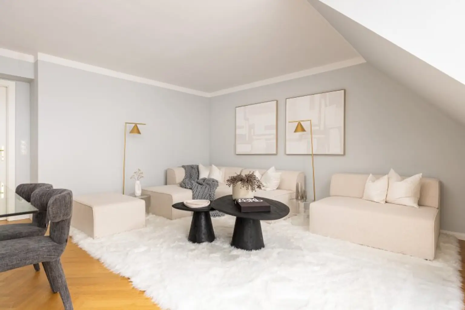 PENTHOUSE MIT TRAUMHAFTER TERRASSE AUF EINER EBENE