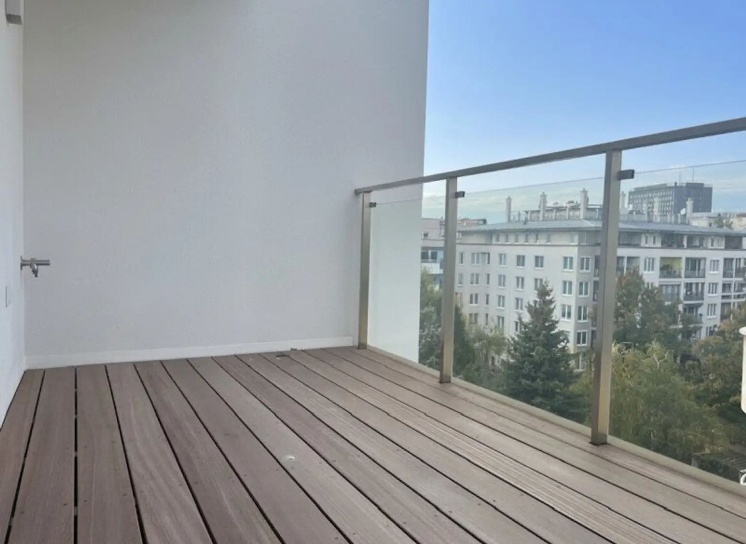 B R I G I T T A - L I V I N G Nähe Augarten und Donaukanal