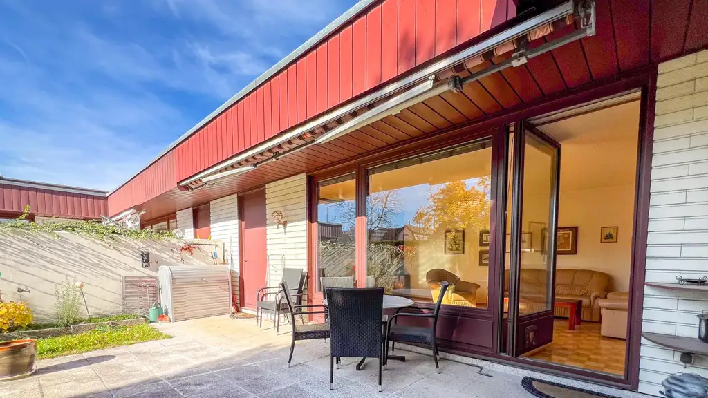 Bungalow - 4-Zimmer mit Pool und Sauna sowie privater Garten