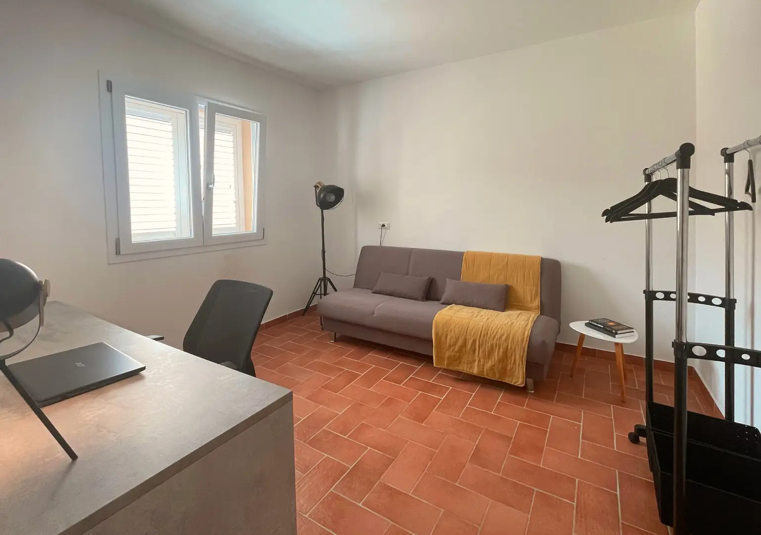 Traumwohnung am Meer in Sardinien – Terrasse & Privatparkplatz inklusive