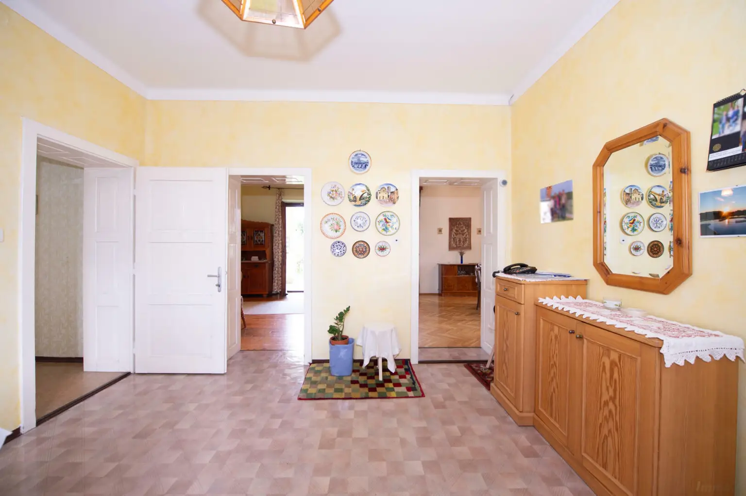 Ein Anwesen voller Möglichkeiten – großzügiges Haus mit Traumgrundstück