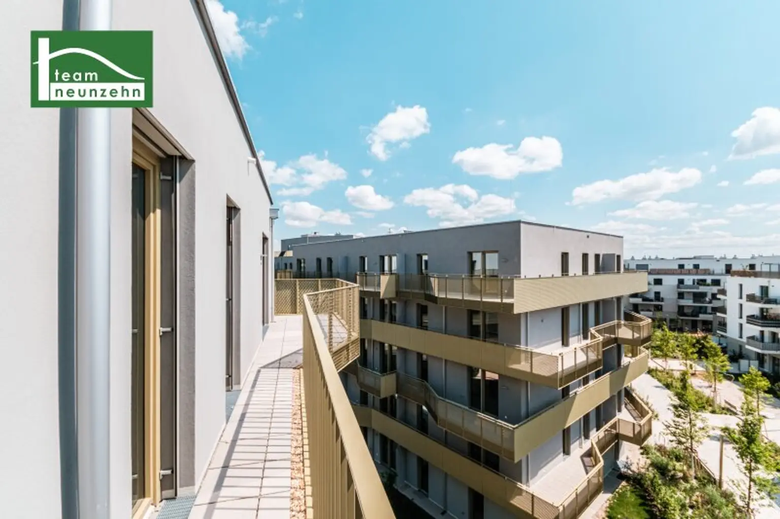 „Hirschfeld – Naturnah wohnen“ – Niedrig-Energie-Standard-Neubau in begehrter Grün-Ruhelage