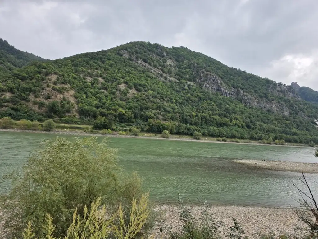 Rarität in der Wachau, 6 Apartments, Restaurant mit Wintergarten, Dachausbau-Potenzial