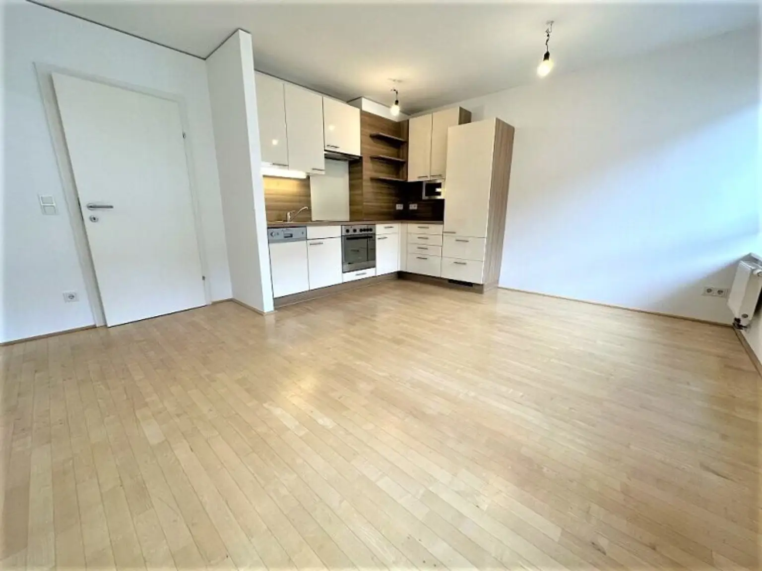 HÖRLGASSE, SCHLICKPLATZ, 45 m2 Neubau, Wohn-Esszimmer mit Kochnische, Schlafzimmer, Duschbad, 6. Liftstock