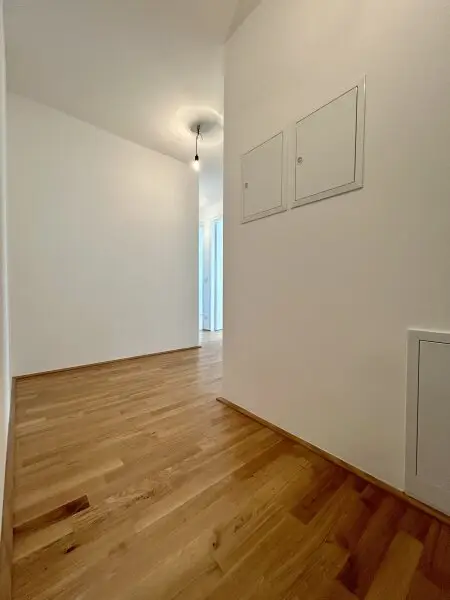 Erstbezug: Traumhafte 3-Zimmer-Wohnung mit Südbalkon in 1230 Wien!