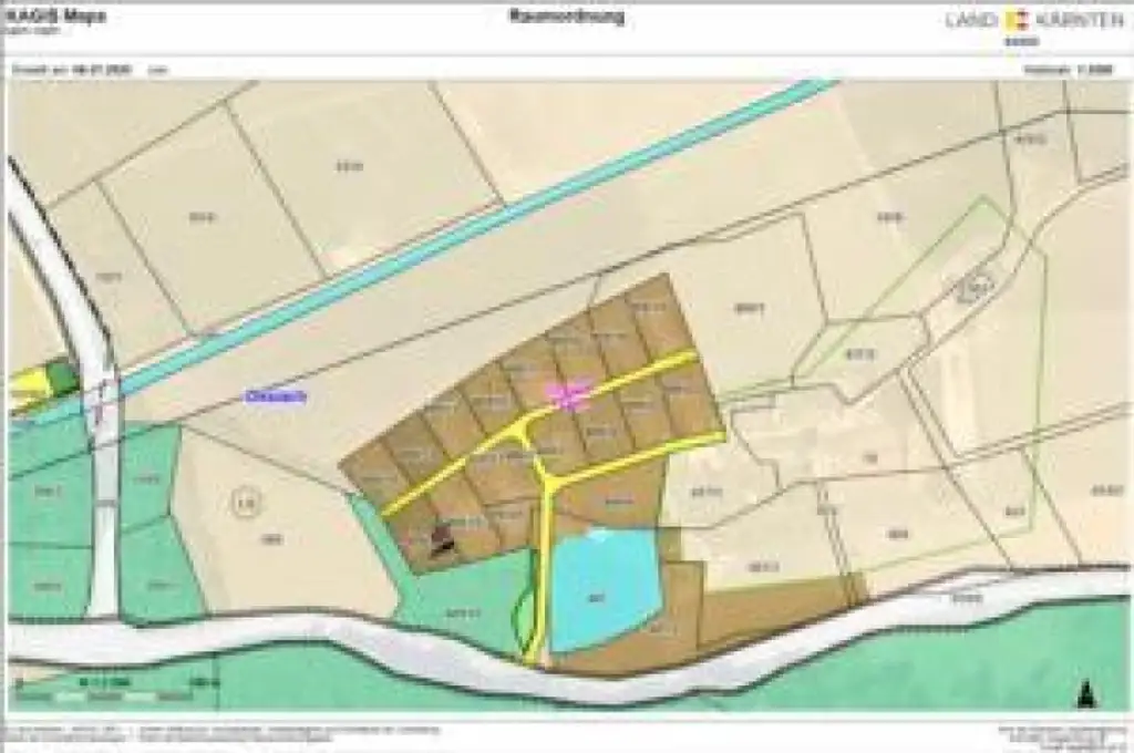 ebenes Baugrundstück  1159 m² -  Alt Ossiach  - ohne Bauverpflichtung - Mit weißer Gartenhütte  : )