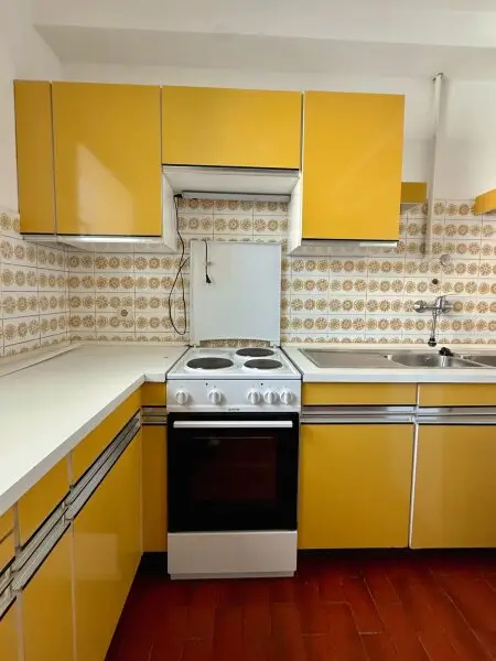 Sehr gut aufgeteilte 3 Zimmerwohnung mit separater Küche und KFZ-Stellplatz