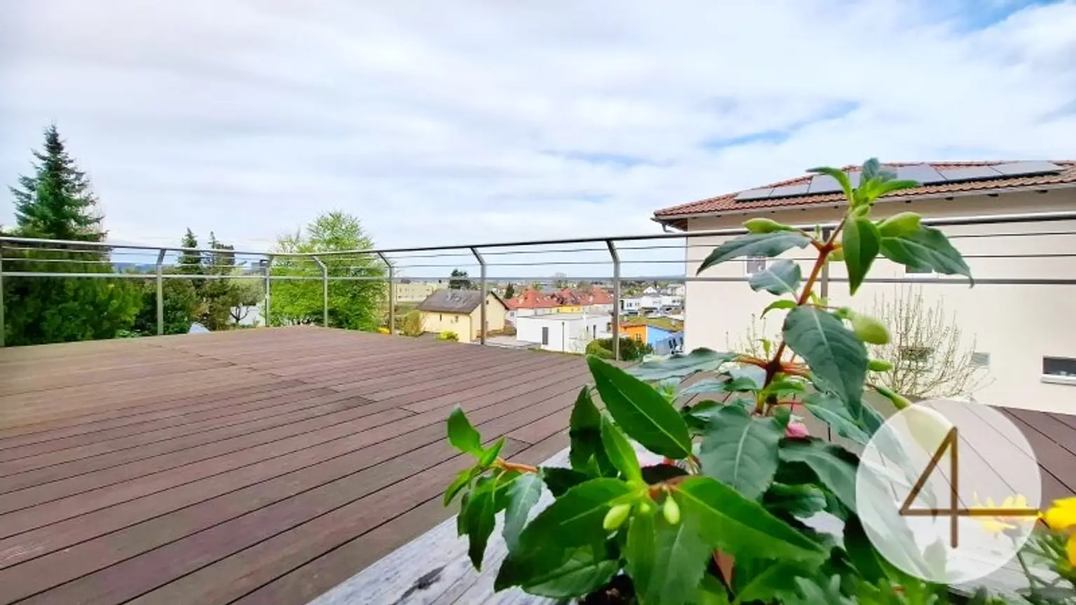 Ihr Freiluft - Wohnzimmer Terrassenvilla der Extraklasse