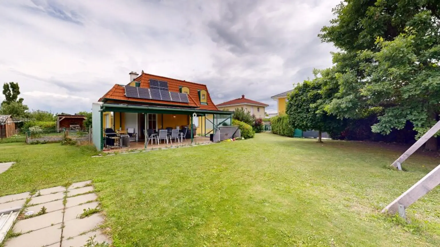 SELBSTVERSORGERHAUS – Unabhängig leben, entspannt wohnen. Traumhaus mit eigener Stromversorgung, Pool & durchdachter Ausstattung in Wiener Neustadt