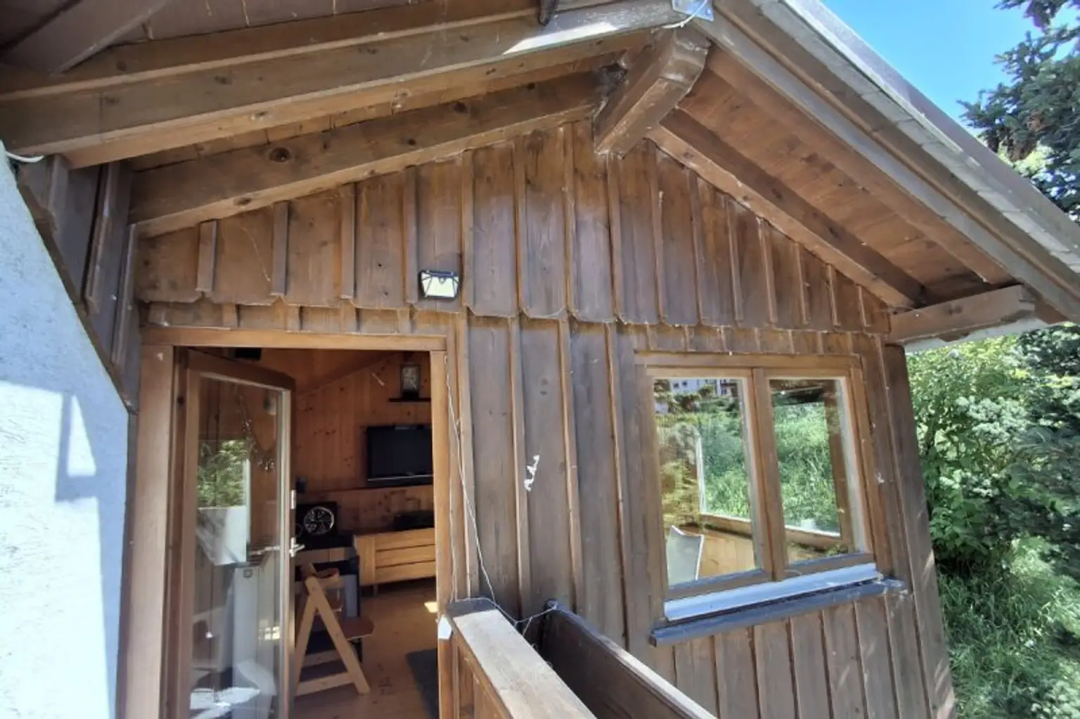 Gepflegte 3-Zimmer-Wohnung mit Balkon und Garage zu mieten