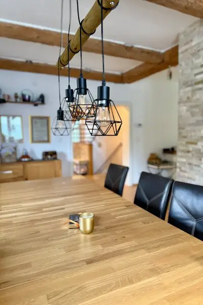 Viel Platz für Ihre Familie: 195 m² Wohnfläche und noch vieles mehr!