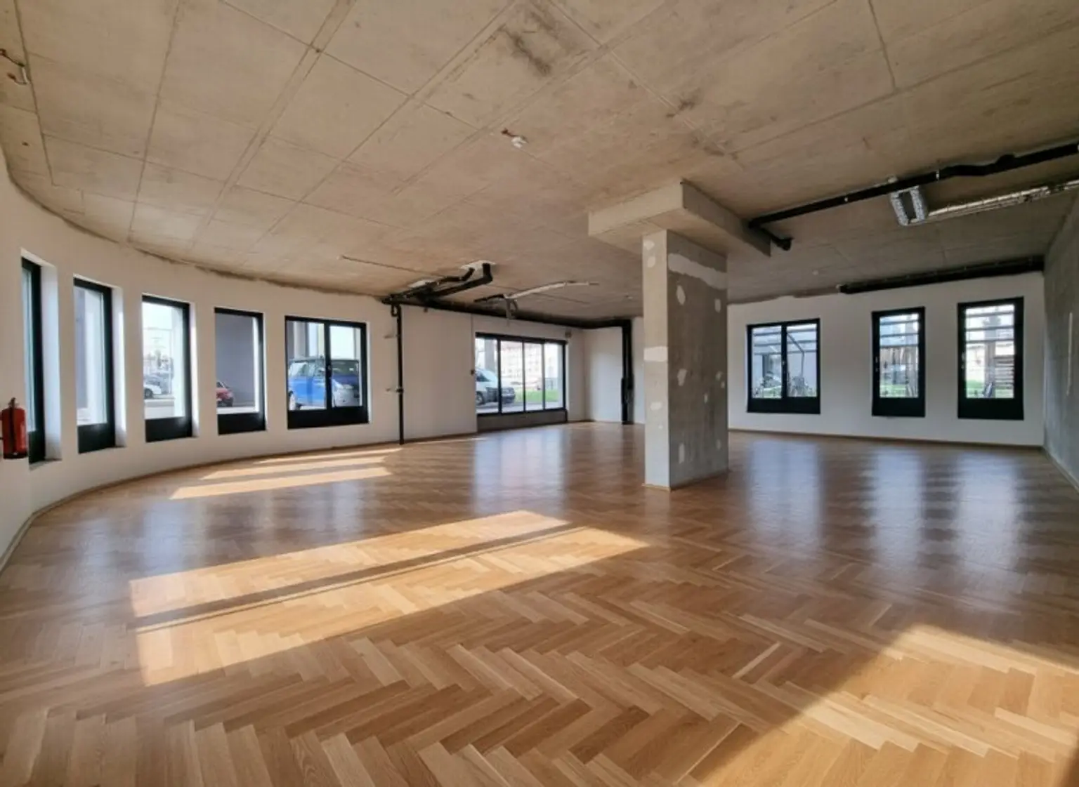 Geschäftslokal / Büro