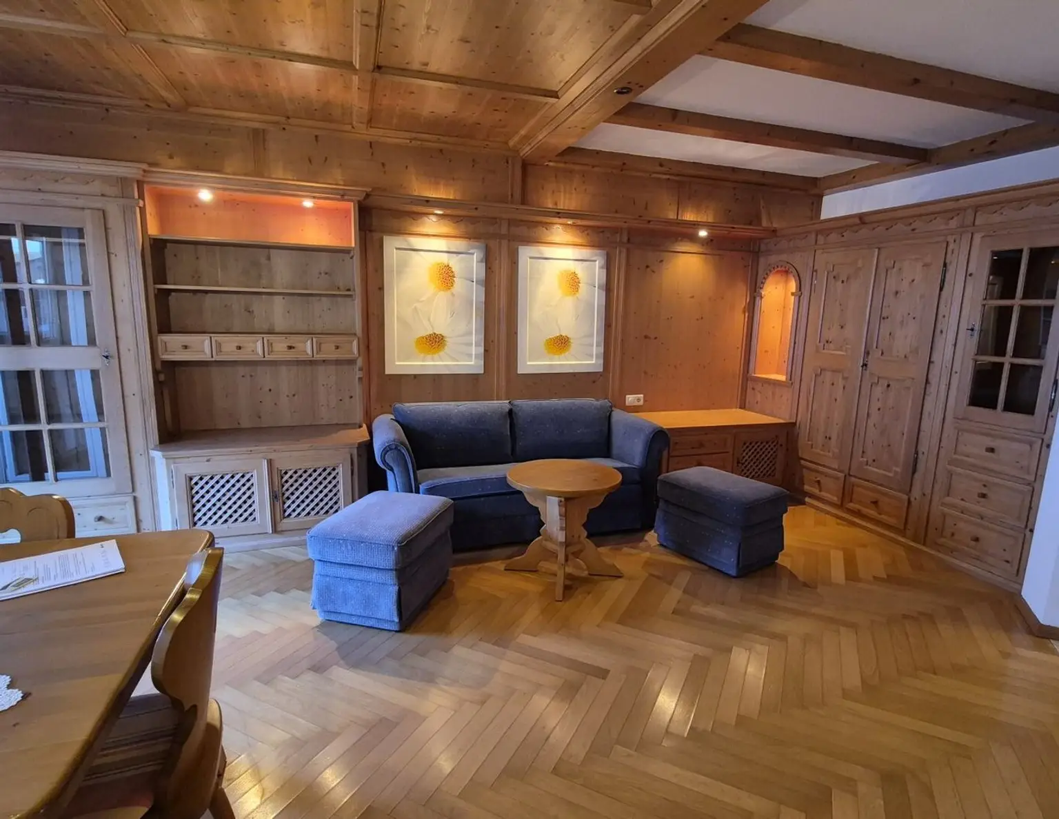 Vollmöblierte 2-Zimmer-Wohnung mit Balkon, Gemeinschaftsgarten, AAP und Garage in Axams
