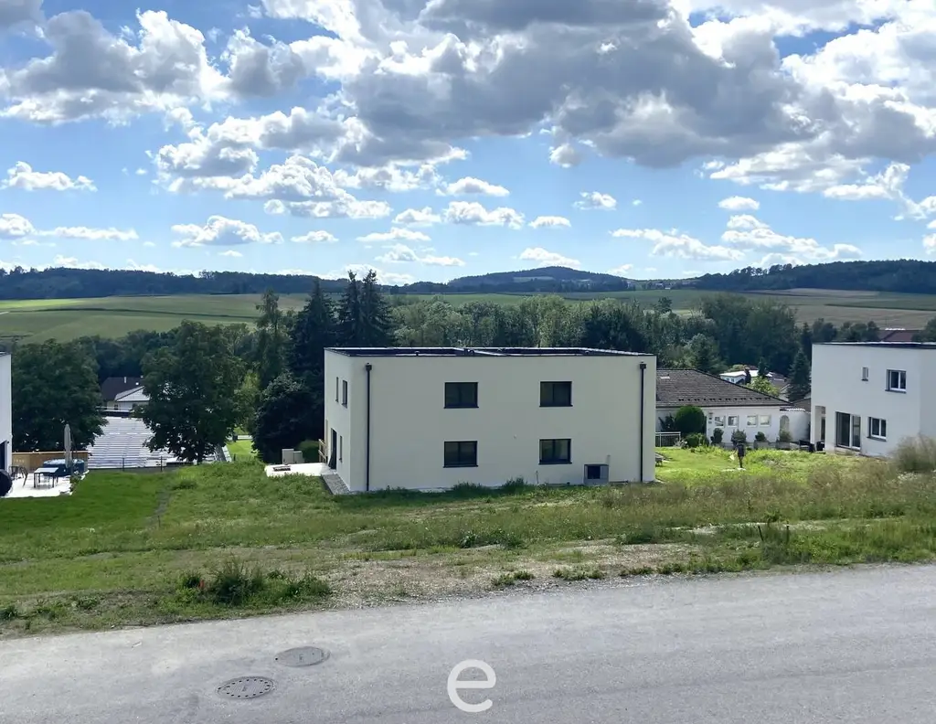 Sonnige Baugrundstücke für Mehrparteinhaus in Katsdorf