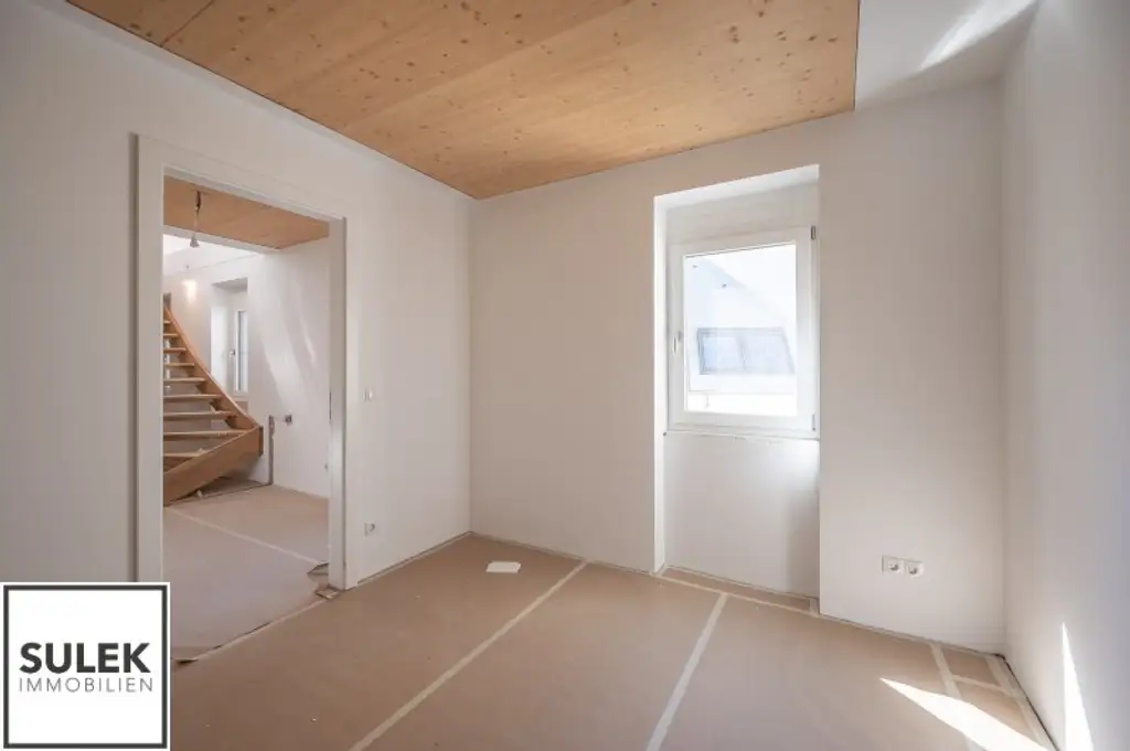 Dachgeschoßwohnung im Herzen des 2. Bezirks – 83 m² Wohnkomfort