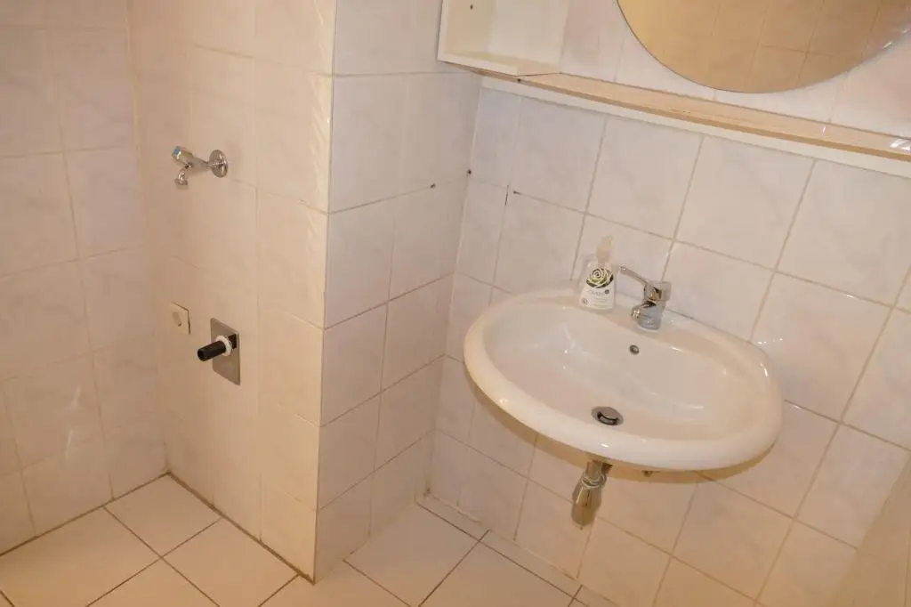 Zentral begehbar, charmante Ideal-Single-Student- Mietwohnung.