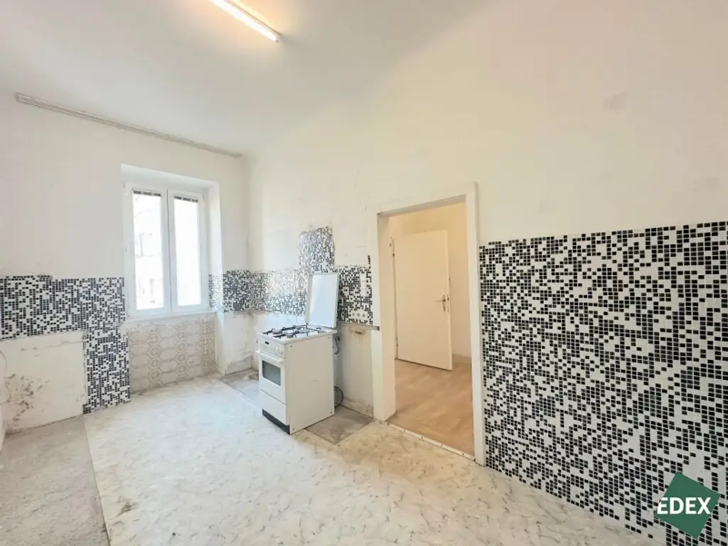 Sanierungsbedürftige 3-Zimmer Altbau-Wohnung in Favoriten