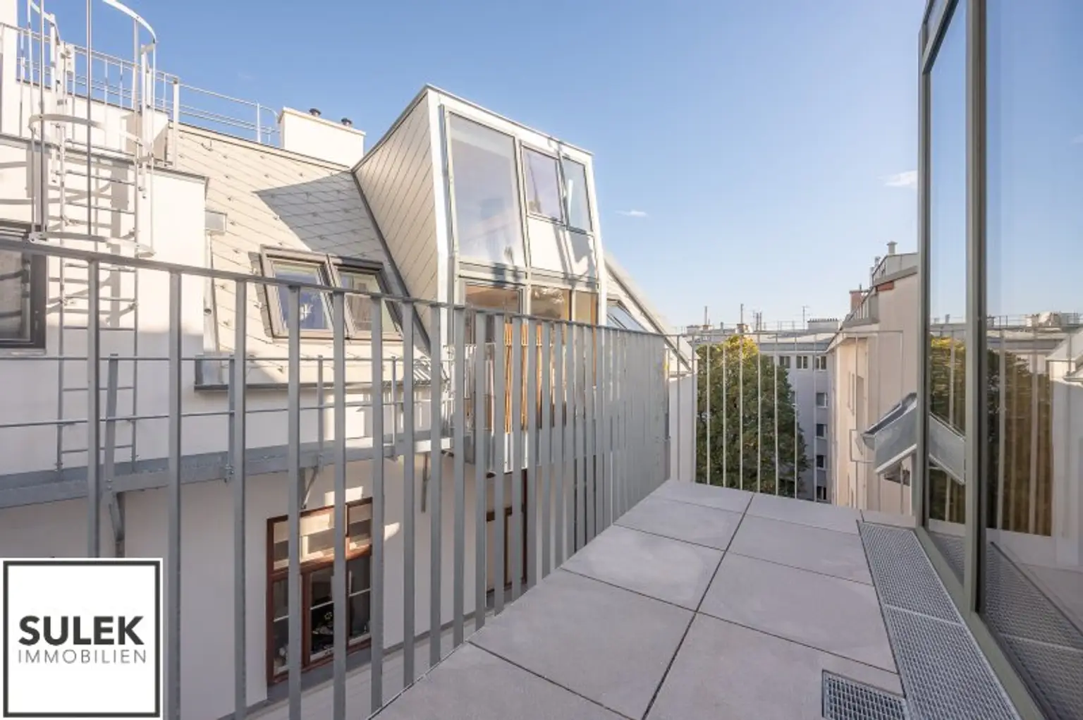 Dachgeschoßwohnung im Herzen des 2. Bezirks – 71 m² Wohnkomfort