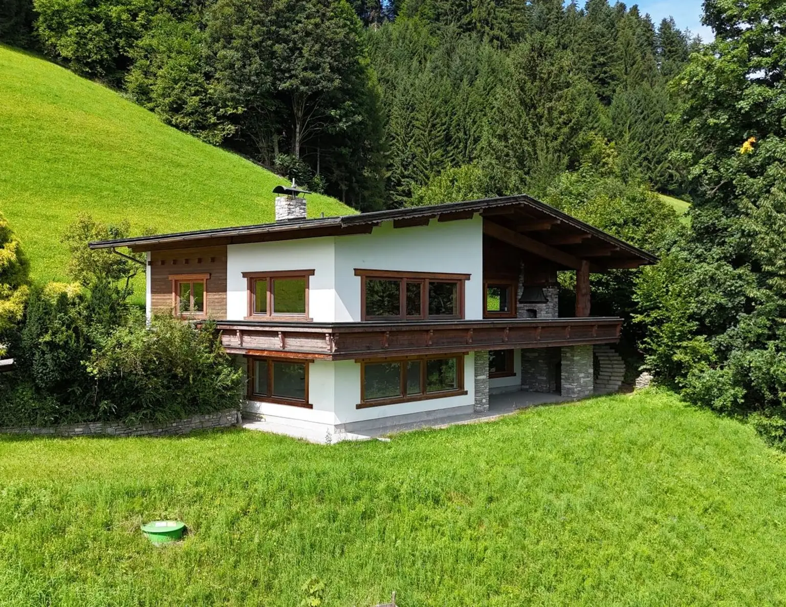 Landhaus mit Charakter - Wohnen am Waldrand mit Ausblick & Privatsphäre