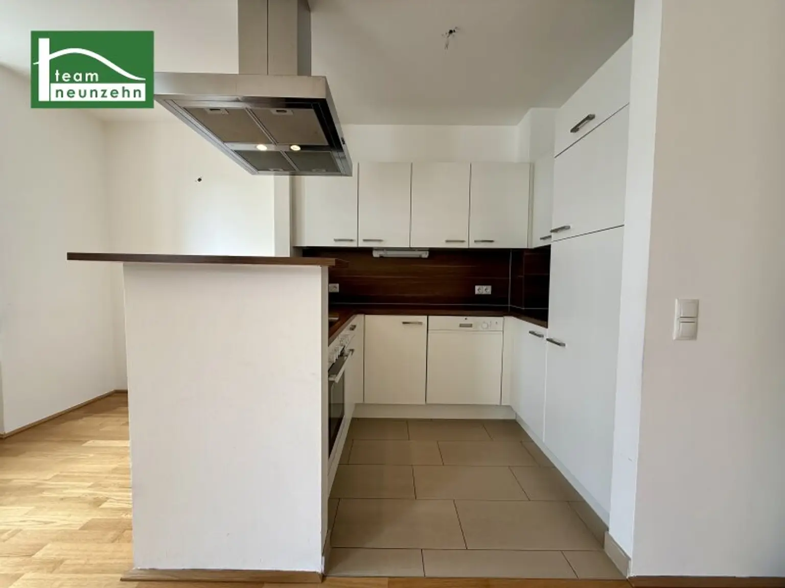 Attraktive 2-Zimmer-Wohnung mit Loggia in Ruhelage – unbefristet & bezugsbereit ab 01.09.!