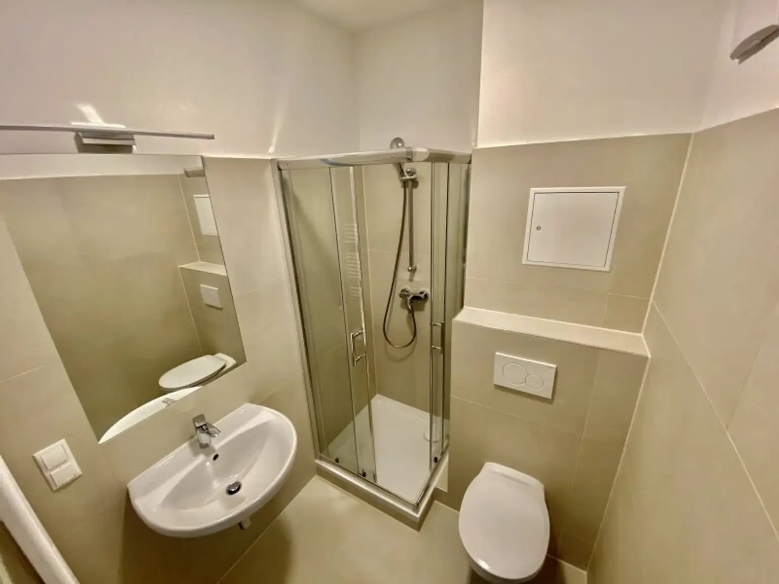 Badezimmer inkl. WC