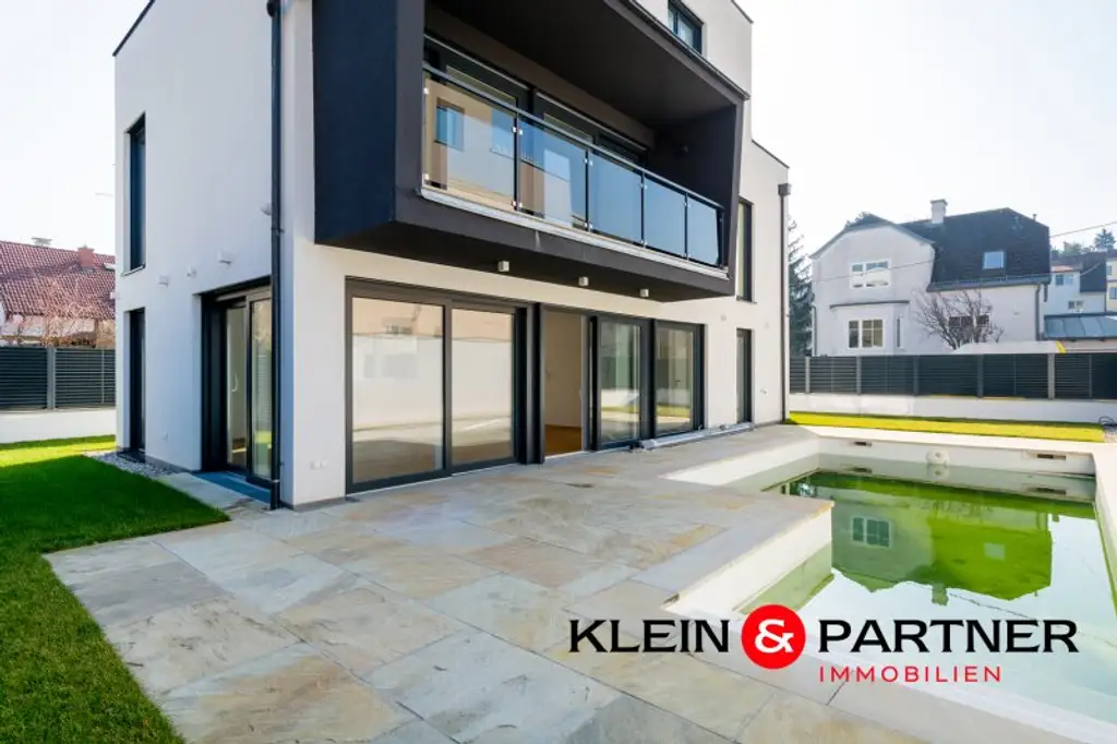 Modernes, klar gestaltetes Einfamilienhaus mit viel Platz und Technik!