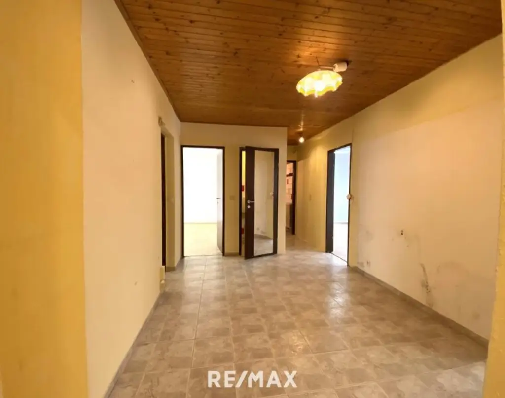 Loggia-Familien-Wohnung nahe U6 und Brunnenmarkt