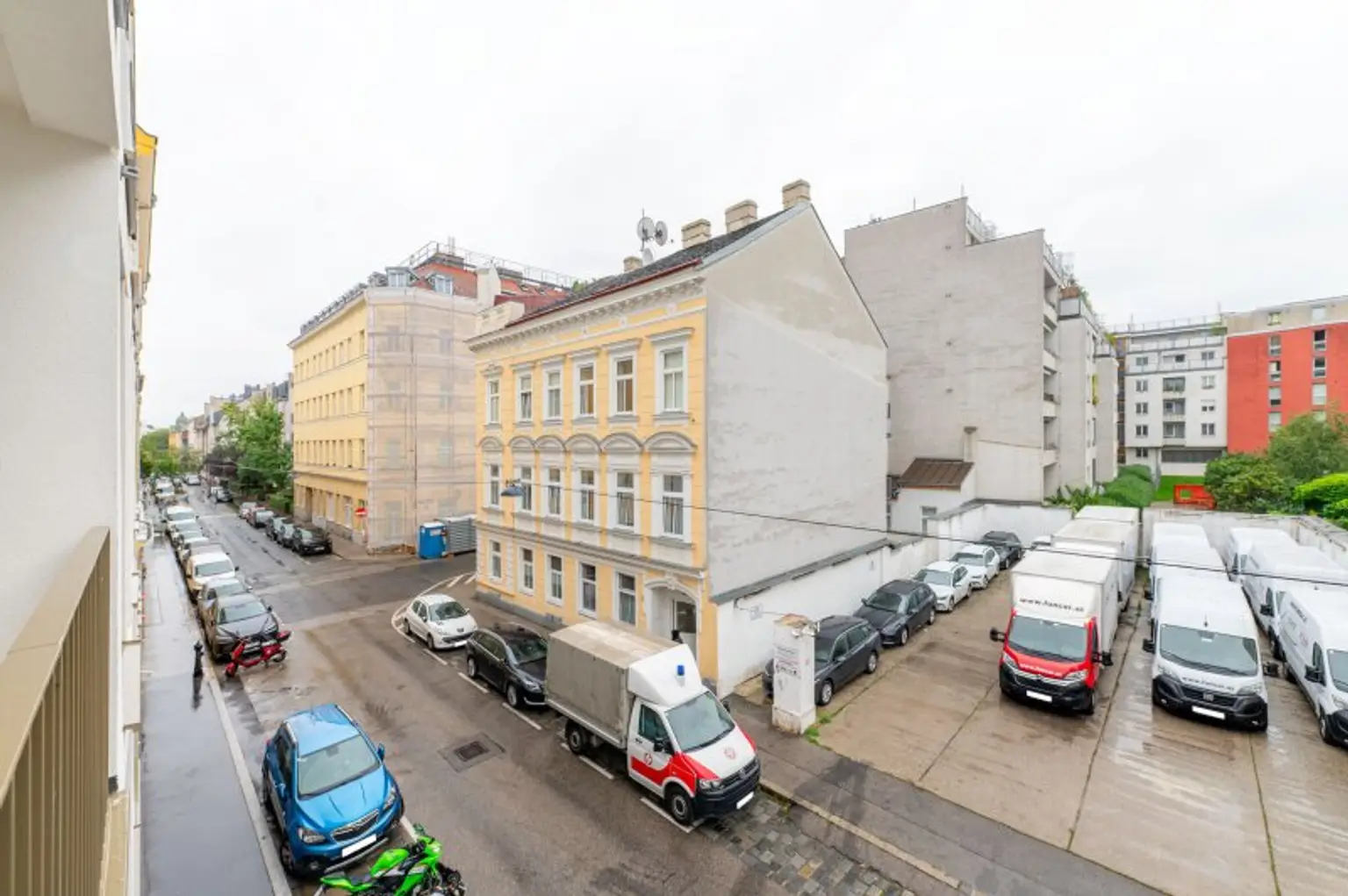 Erstbezug ab Dezember! 2-Zimmer-Loggiawohnung inkl. Stellplatz und Garten zu vermieten!