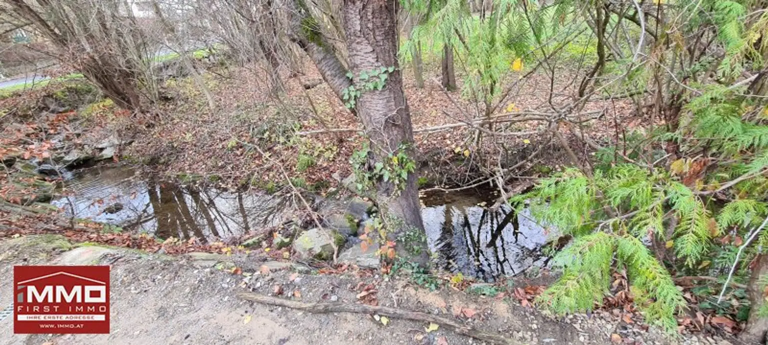 ***ERSTBEZUGS-DOPPELHAUSHÄLFTE DIREKT AM WASSER MIT SÜD-GARTEN!***