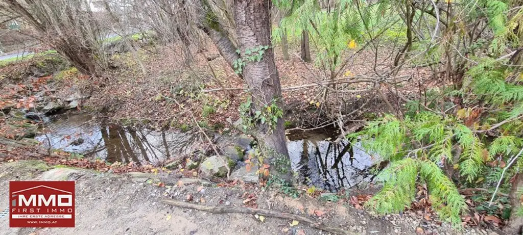 ***ERSTBEZUGS-DOPPELHAUSHÄLFTE DIREKT AM WASSER MIT SÜD-GARTEN!***
