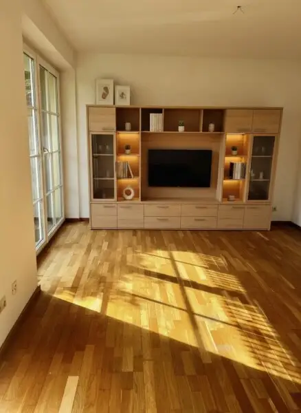 Ruhige barrierefreie 2-Zimmer-Wohnung mit Garten und Parkplatz – Ihr neues Zuhause !