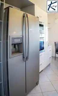 Side-by-Side-Kühlschrank