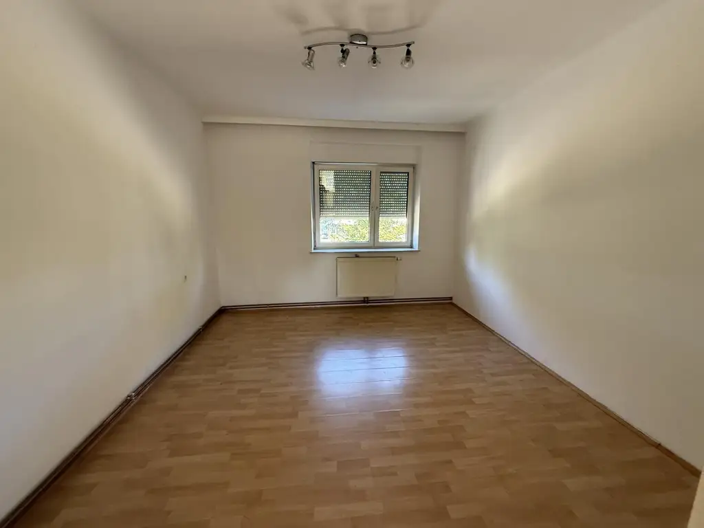 Charmante 2-Zimmer-Wohnung mit Gartenanteil und Garage in Graz-Straßgang