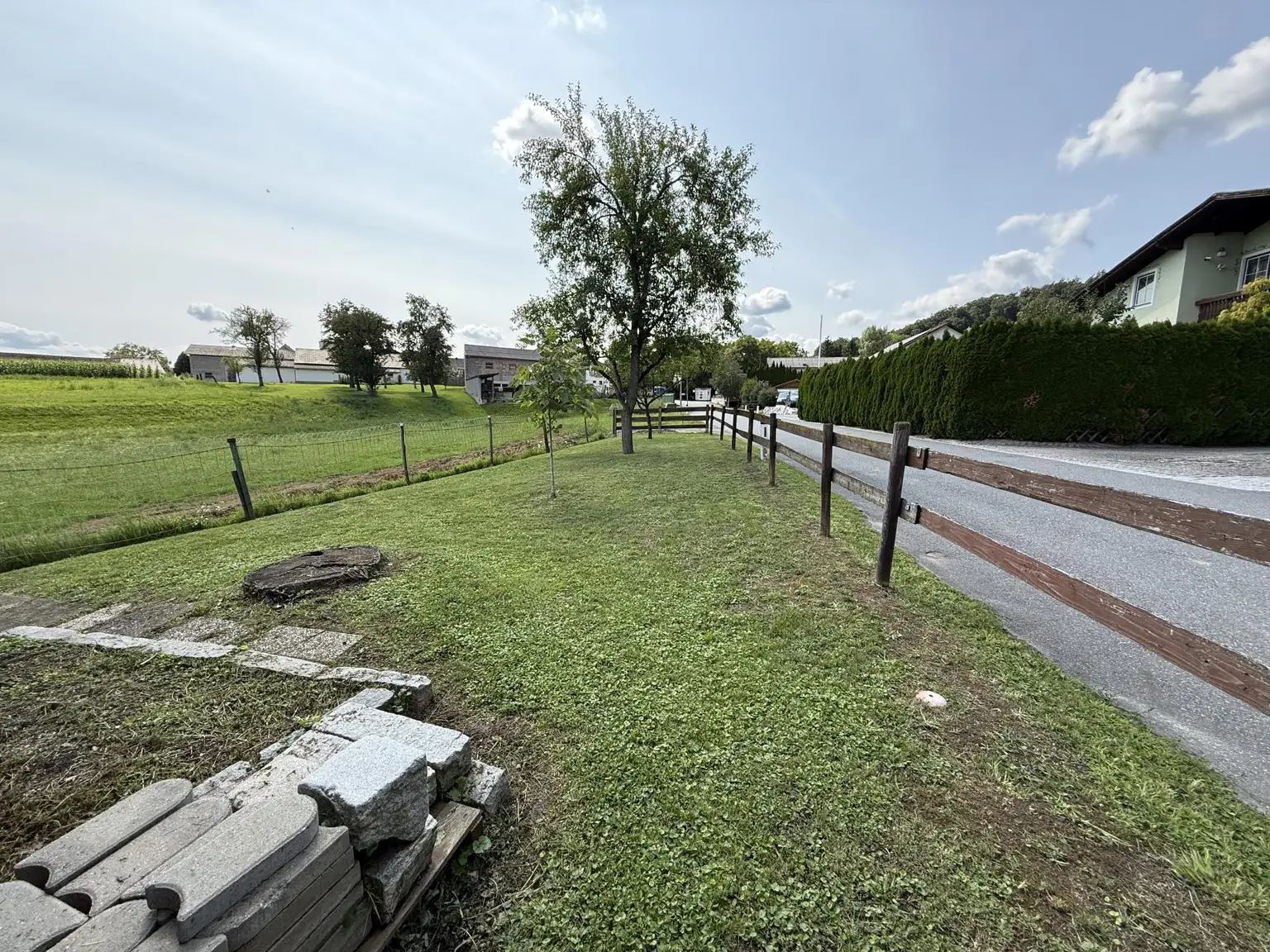 Gepflegter Bungalow unweit von Leiben - Garten inklusive!