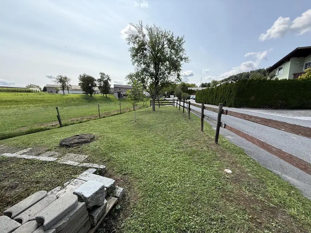 Gepflegter Bungalow unweit von Leiben - Garten inklusive!