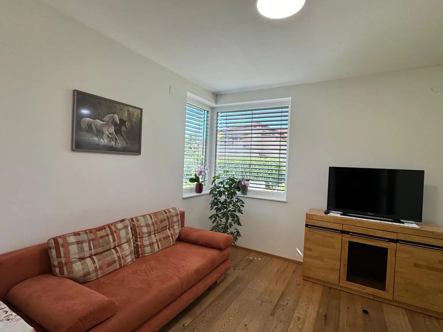 Einfamilienhaus für anspruchsvolle Käufer - im Grünen und doch in Stadtnähe