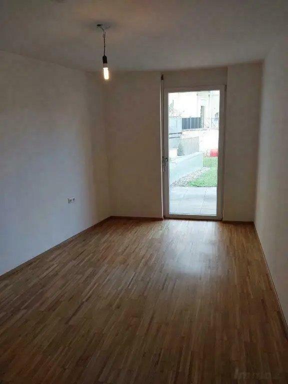 Provisionsfrei: Moderne 2-Zimmer-Gartenwohnung mit Terrasse und Tiefgarage bei Mur-Radweg/Andritz - Neugasse