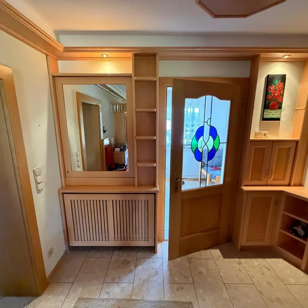 Wohnen in Aussichtslage mitten in der Natur auf  8 Ha. Grund, ehemalige Hofstelle!