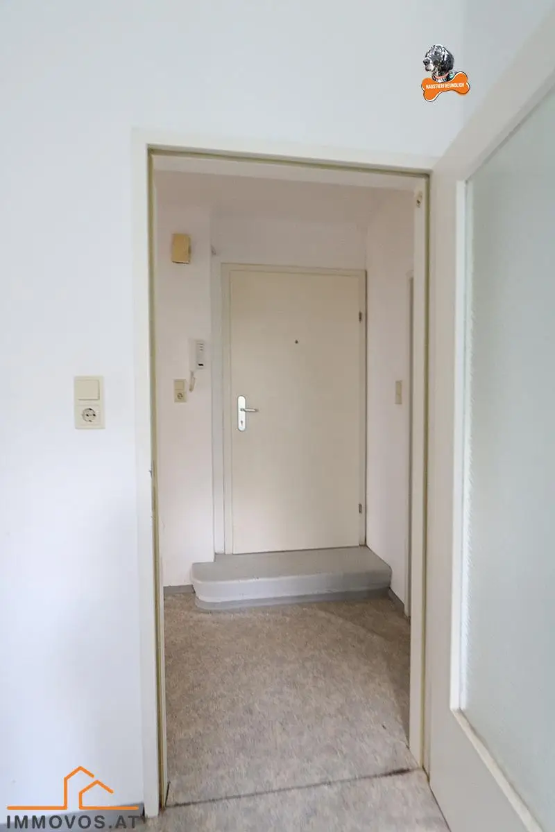 Zugang mit einer Stufe