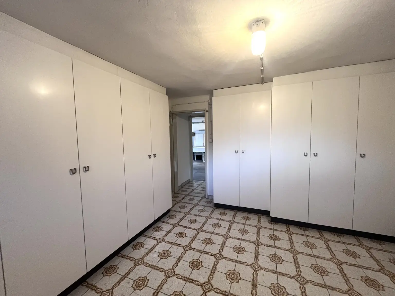 Schönes Einfamilienhaus mit Gartenparadies