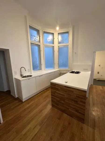 Traumhafte 4-Zimmer-Wohnung im 7. Bezirk