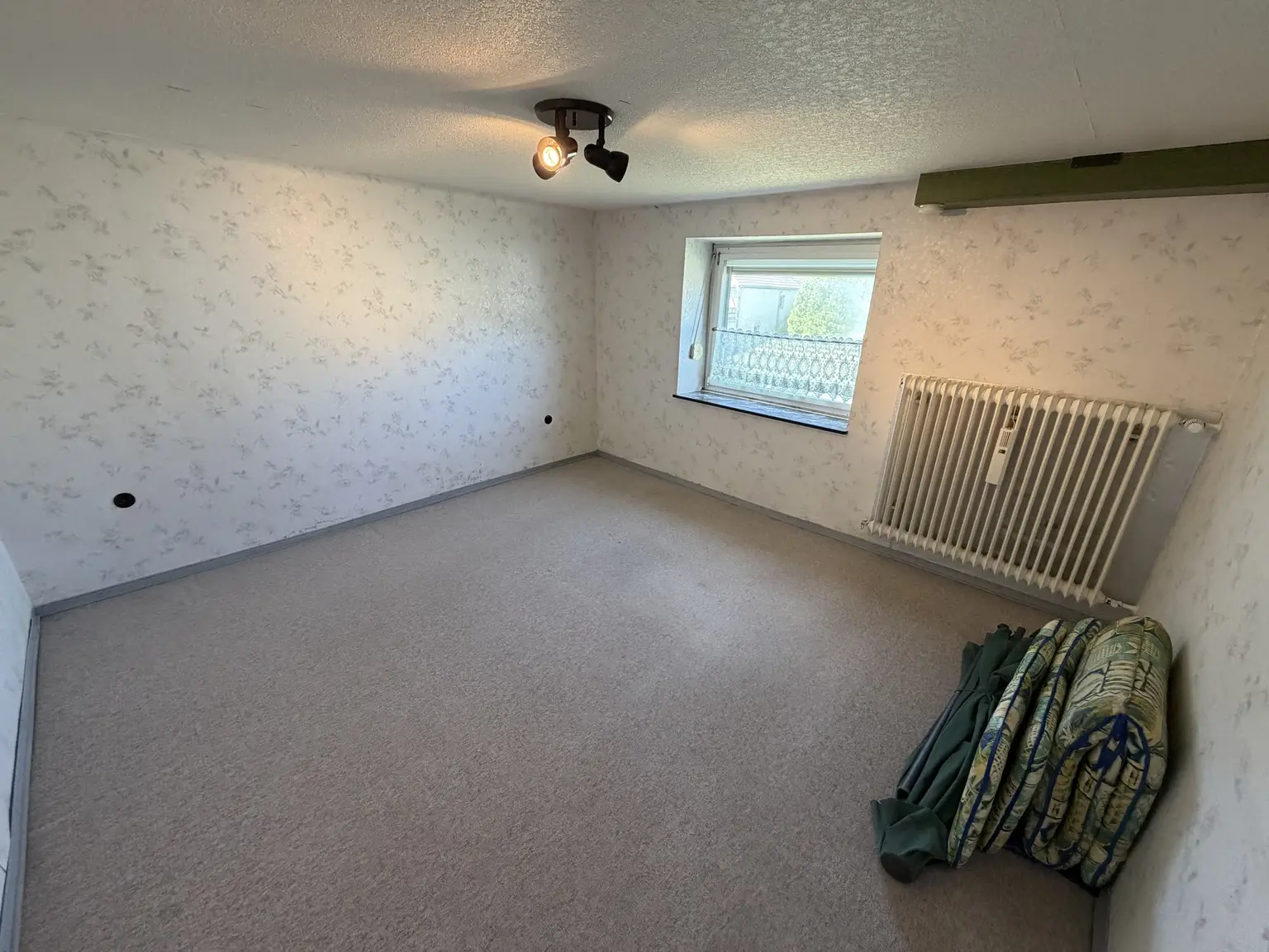 Zimmer 1 EG