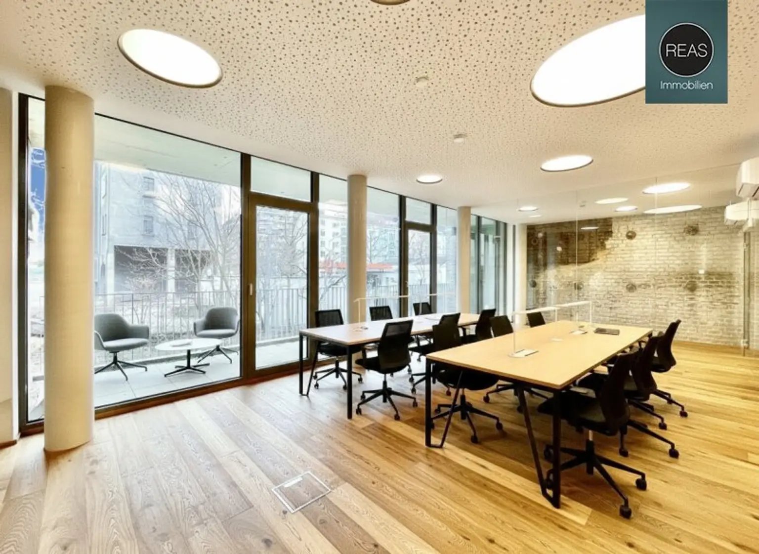 Sehr gut ausgestattetes Loft mit 2 Terrassen in der Brotfabrik Wien!
