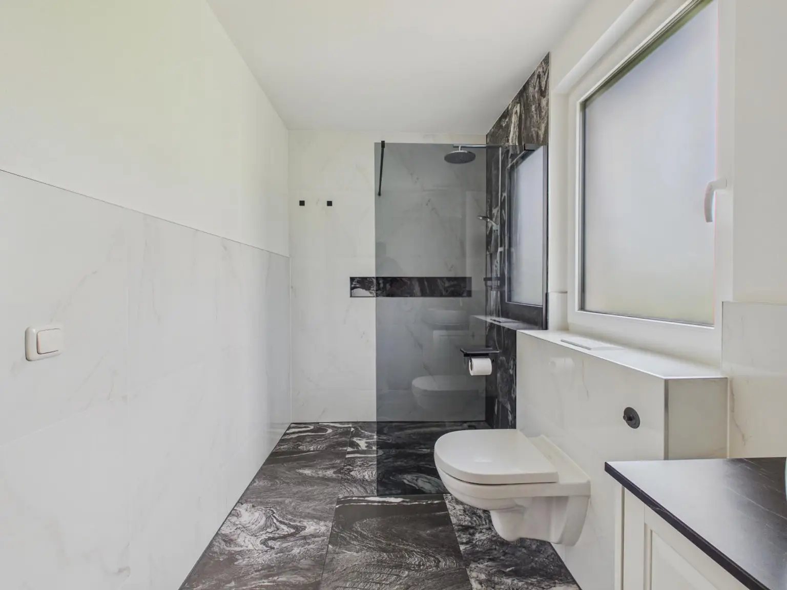 Badezimmer 2