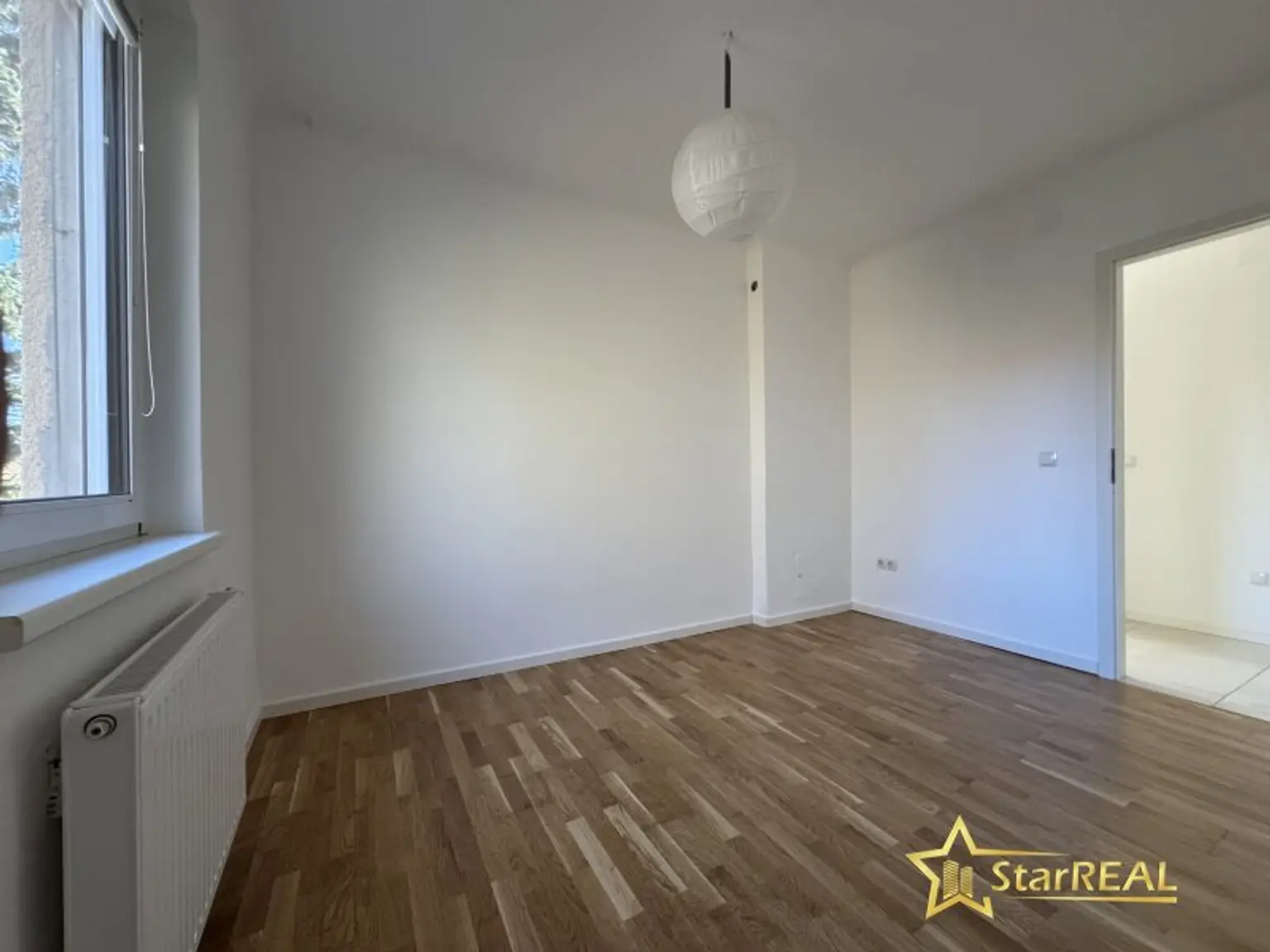 4 ZIMMER WOHNUNG IN 1130 WIEN! RENOVIERTER ZUSTAND. GEMEINSCHAFTSGARTEN.