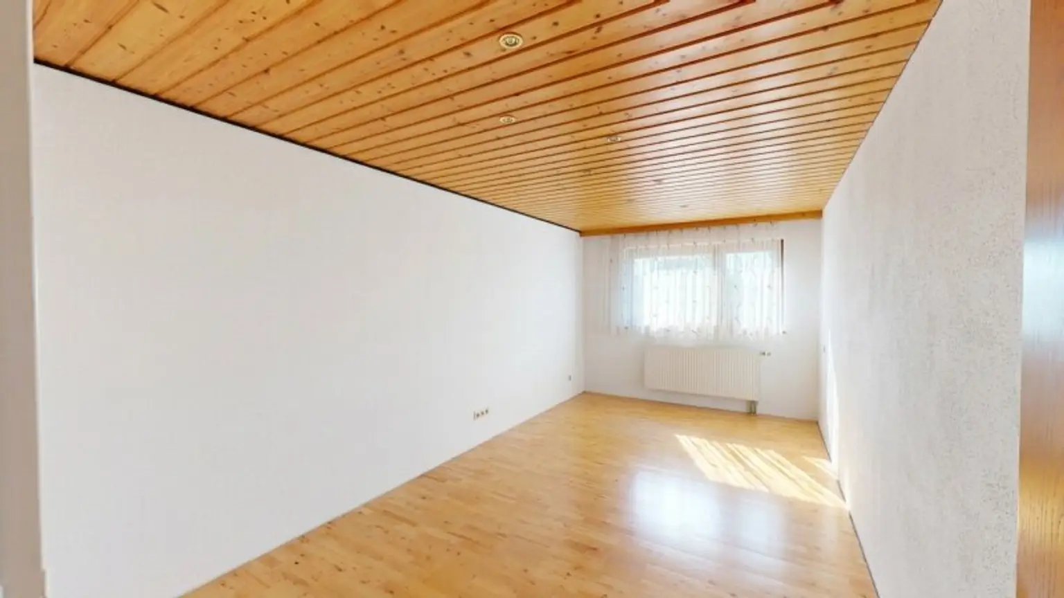 Schlafzimmer leer