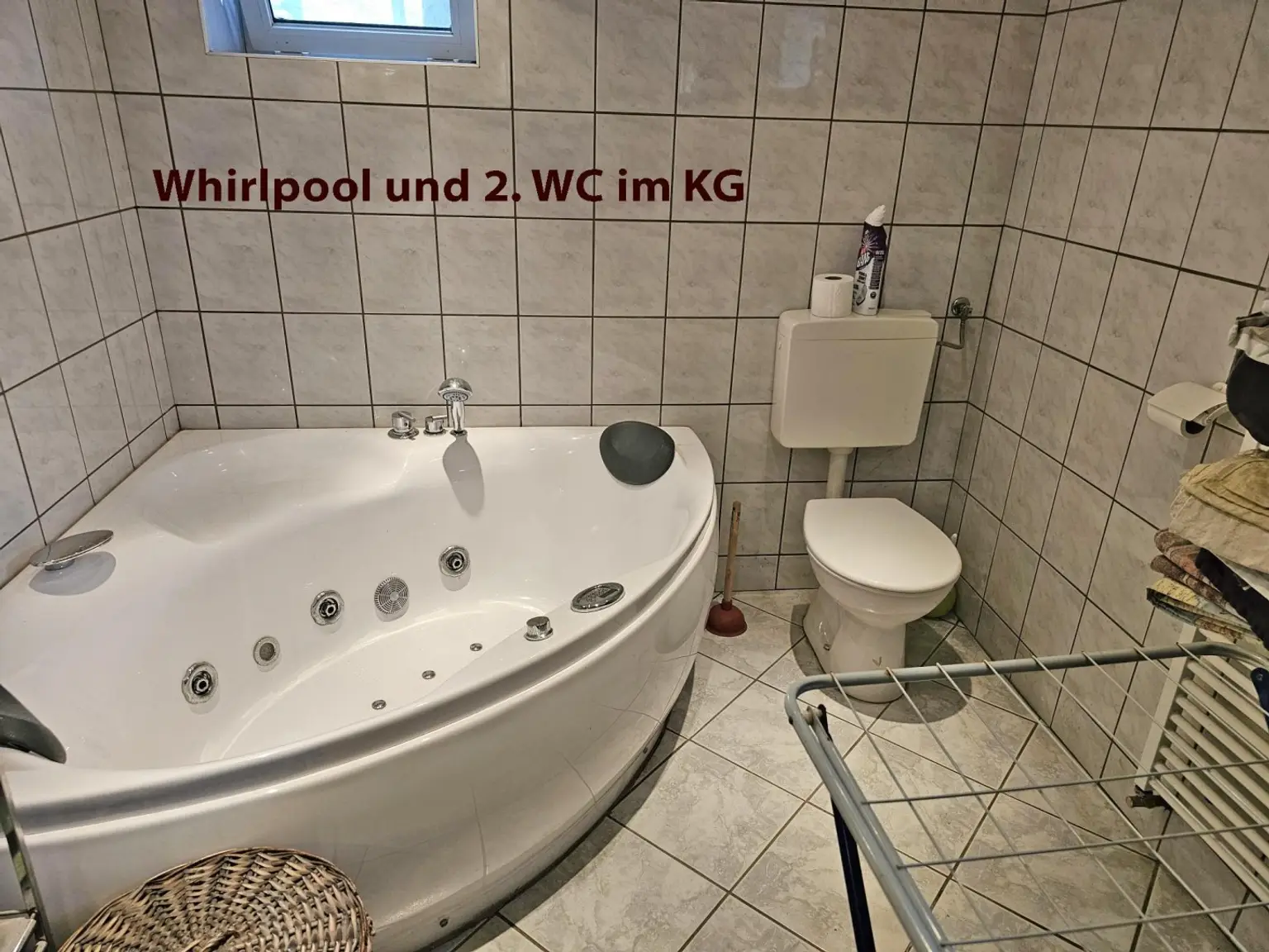 Einfamilienhaus mit Garage,mit winterfestem Gartenhaus, Werkstätte u.a